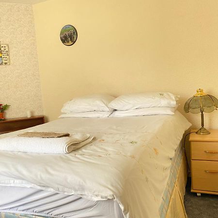 Bushbury132アパートメント エクステリア 写真