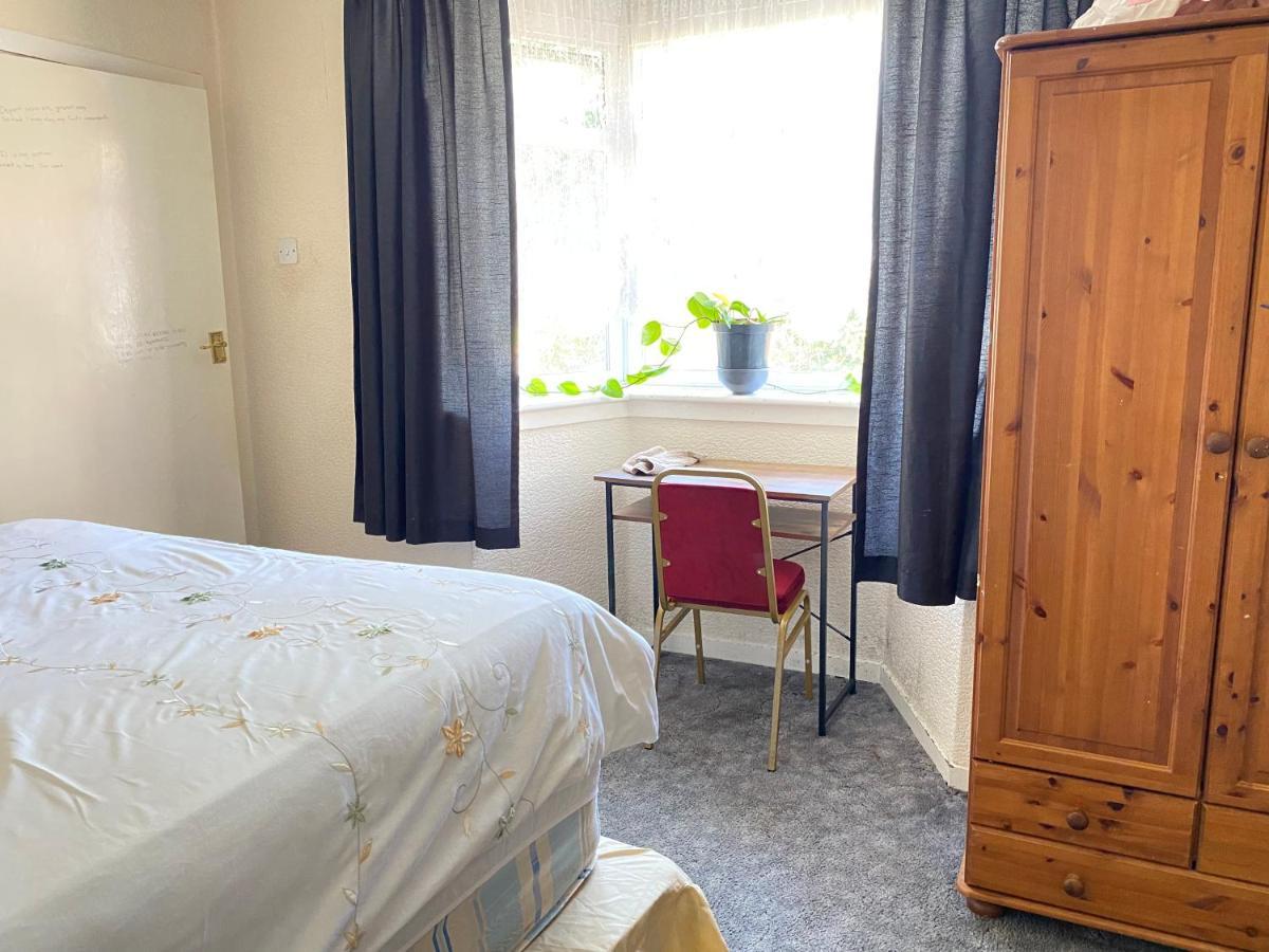 Bushbury132アパートメント エクステリア 写真