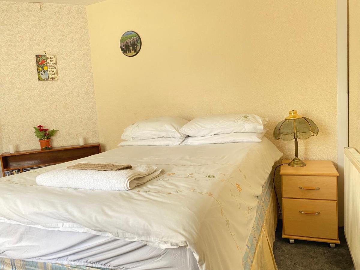Bushbury132アパートメント エクステリア 写真